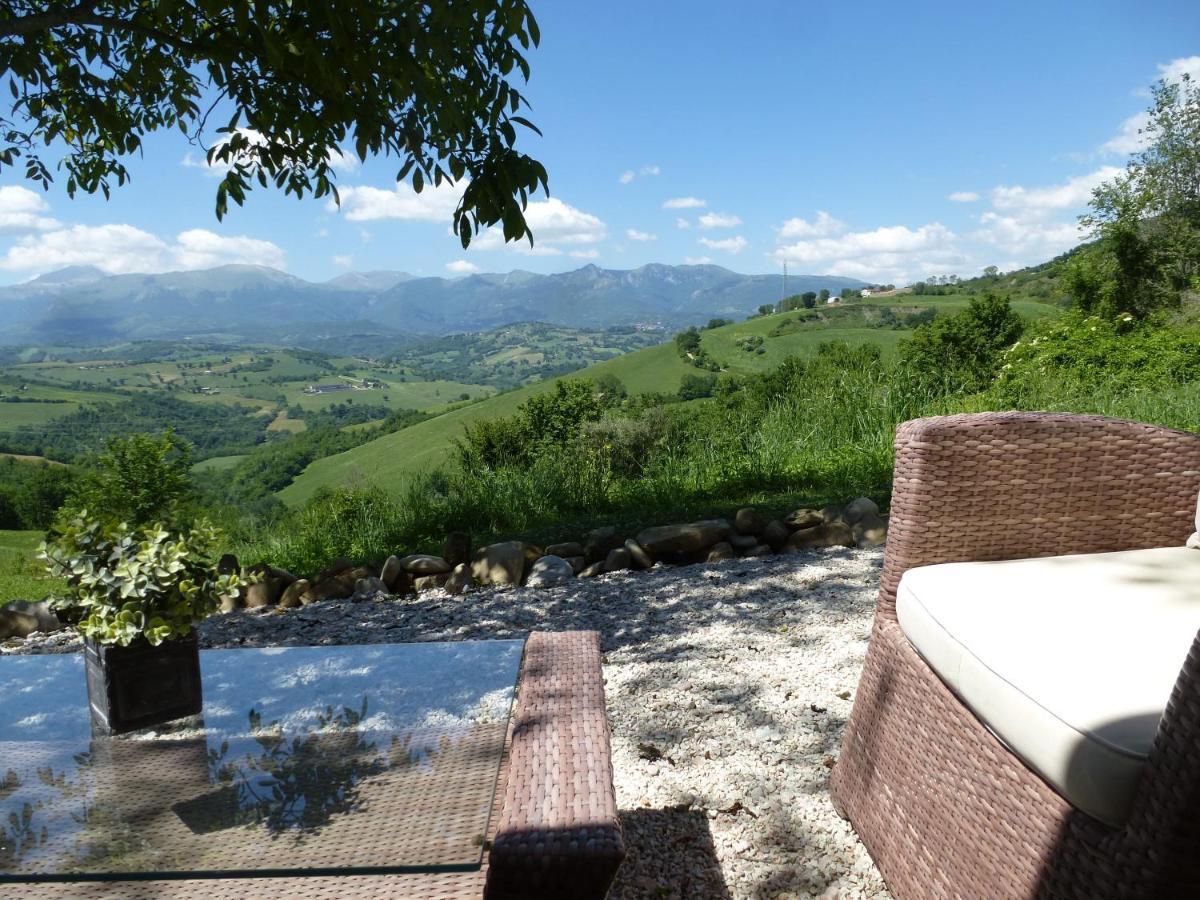 Villa Pilotti Country House Penna San Giovanni Dış mekan fotoğraf