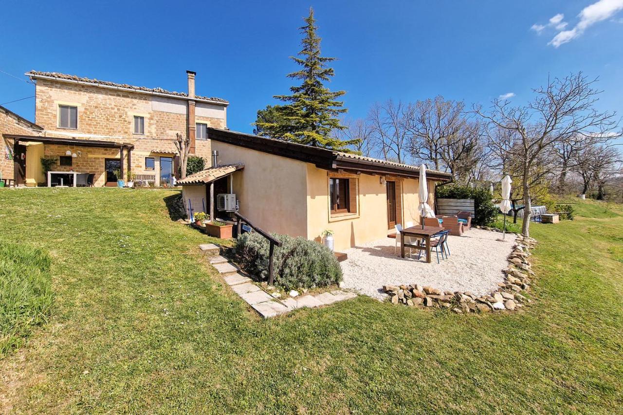 Villa Pilotti Country House Penna San Giovanni Dış mekan fotoğraf